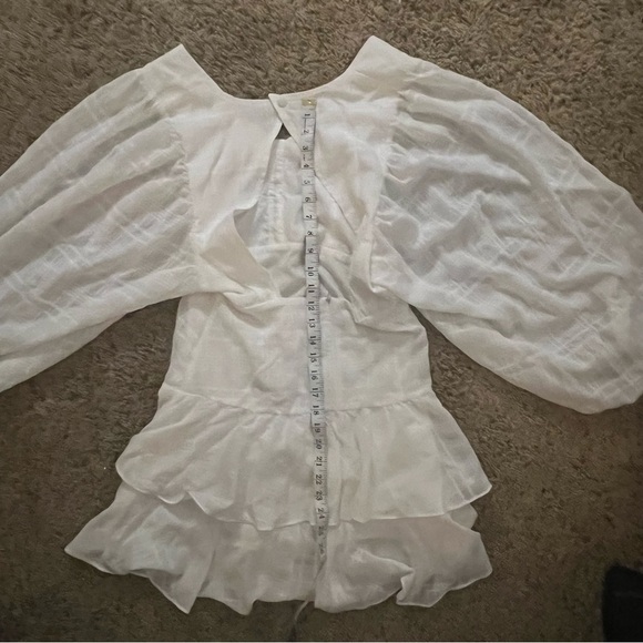SHEIN | white ruffle minidress long pleasant sleeves & keyhole back; size 6.nwot - Picture 5 of 12